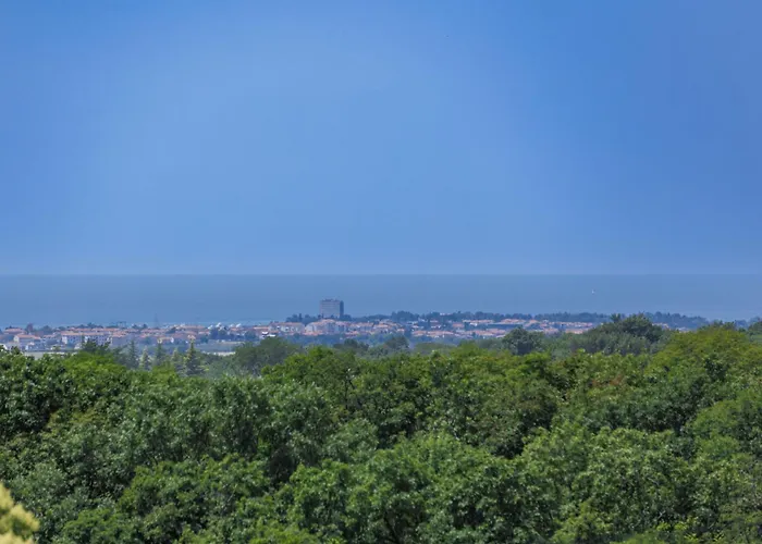 Petra By Interhome *